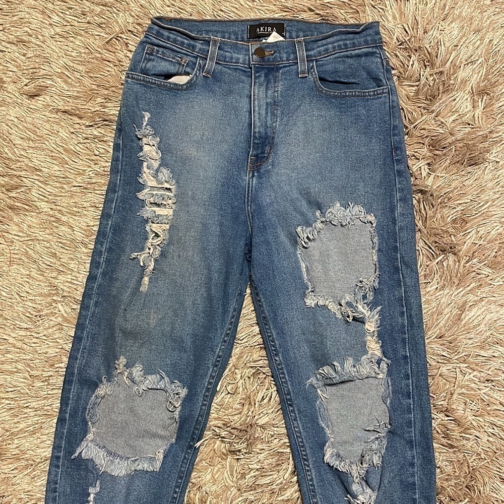 Akira Hi Rise Ripped‎ Mom Jeans - Picture 2 of 8
